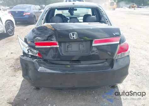 2012 Honda Accord 3.5 Ex-L from USA, damaged, VIN 1HGCP3F88CA037112
